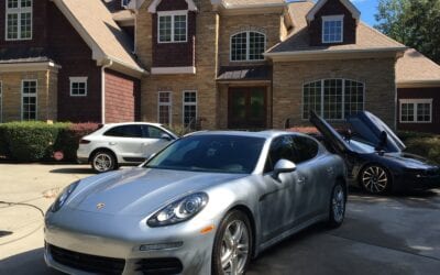 Photos of finished 2015 Porsche Panamera