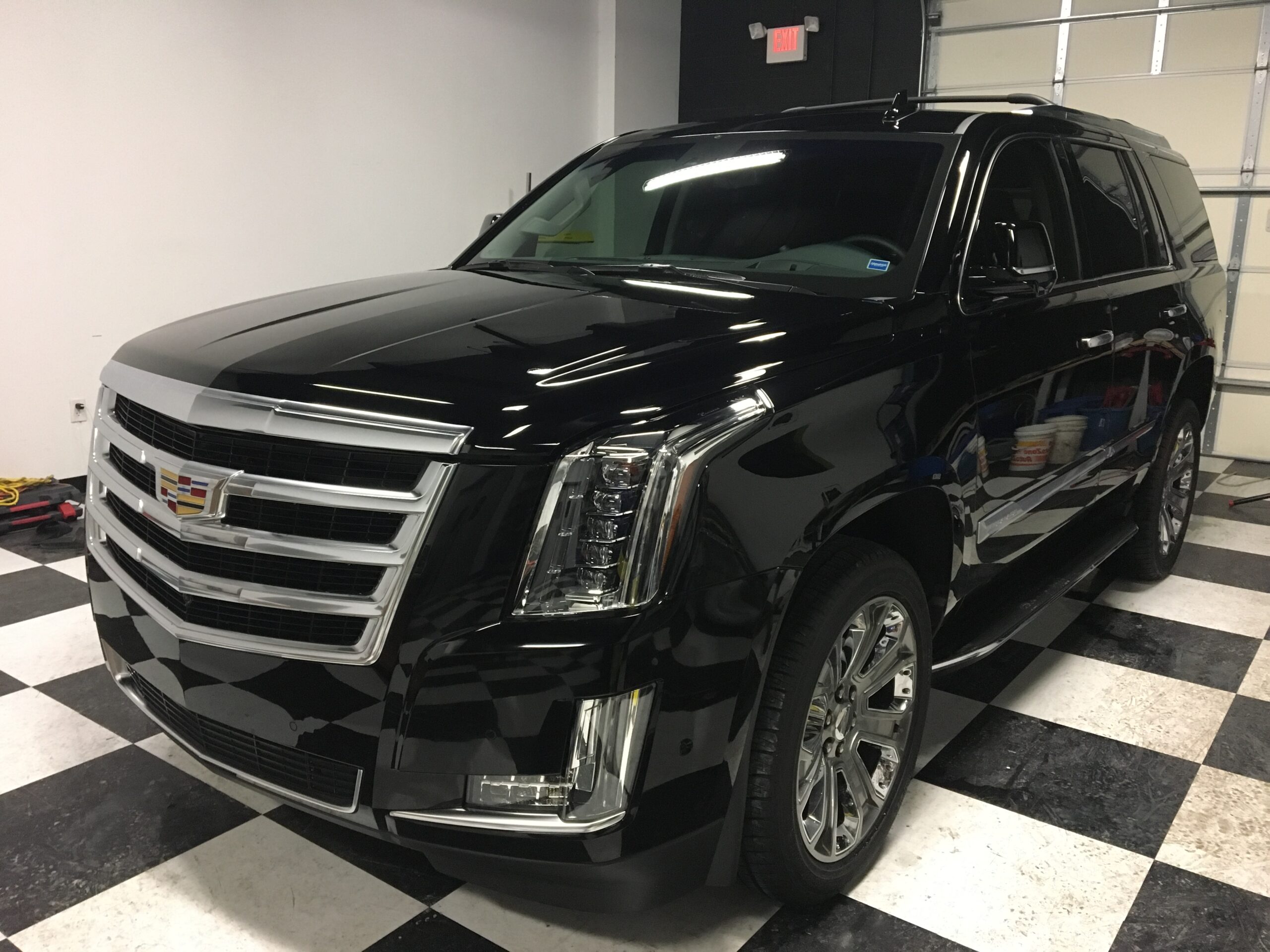 Photos of finished 2022 Cadillac  SUV  Automobile 